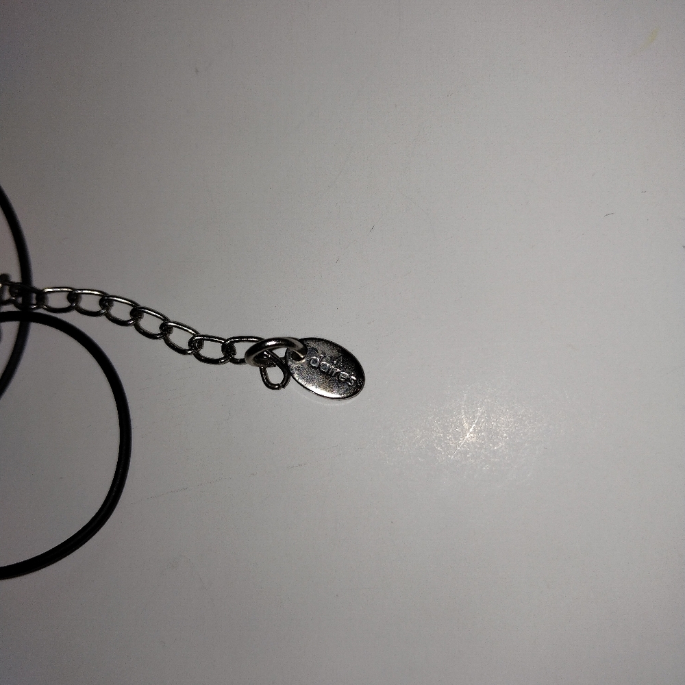 NEW UV Blacklight PINK BLACK Spikey HEART necklace from Claire's Y2K - Picture 9 of 10